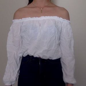 Brandy Melville off the shoulder